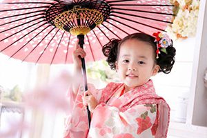 七五三の内祝いのおすすめは?選び方や金額・のしなどのマナーを解説